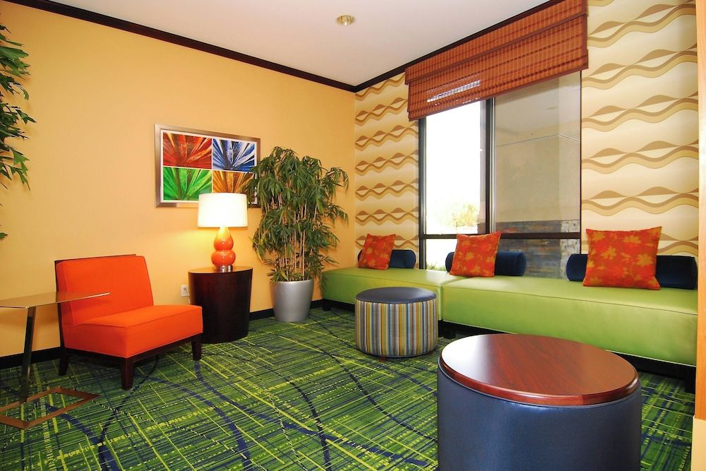 Fairfield Inn & Suites by Marriott Tehachapi 2