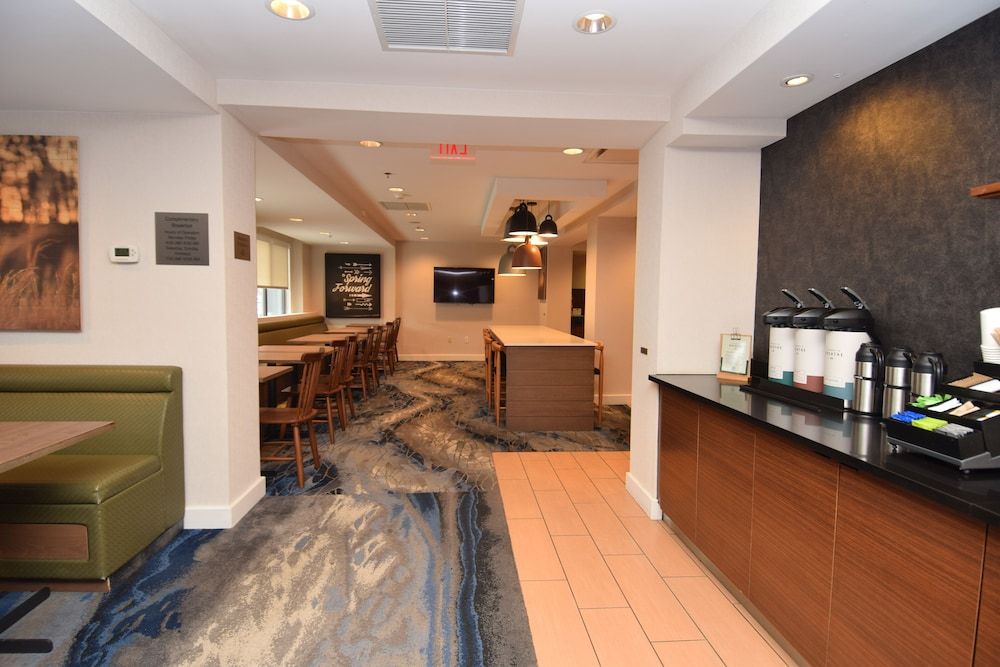 Fairfield Inn by Marriott Binghamton 3