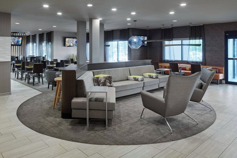 Springhill Suites By Marriott Bolingbrook 2