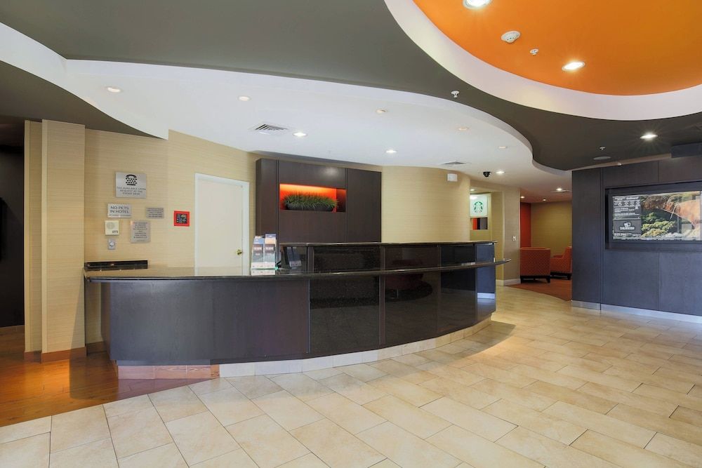Courtyard by Marriott Chico 2
