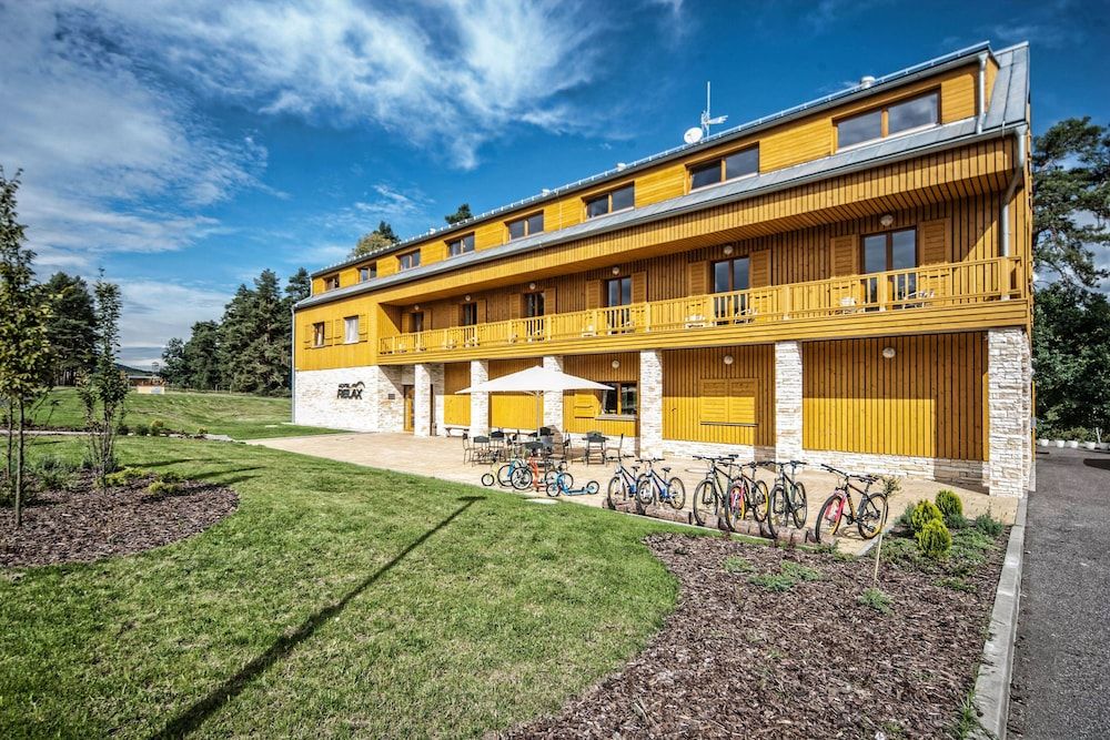 Hotel Relax Vrchbělá 3 estrellas en Bělá pod Bezdězem