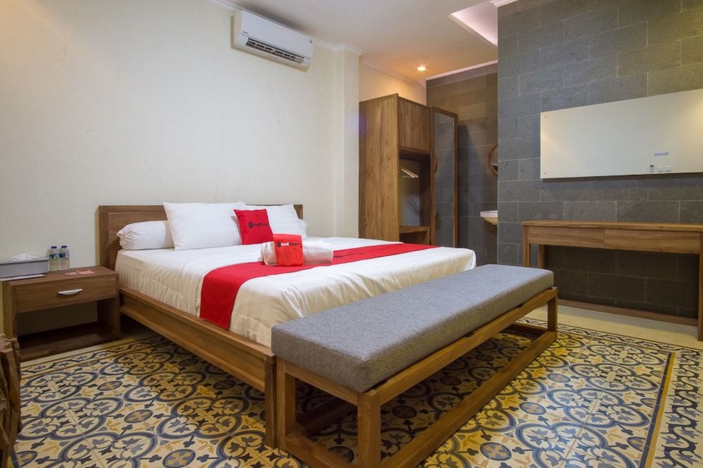 RedDoorz @ Letjend S.Parman Pacitan 2 estrellas en Pacitan