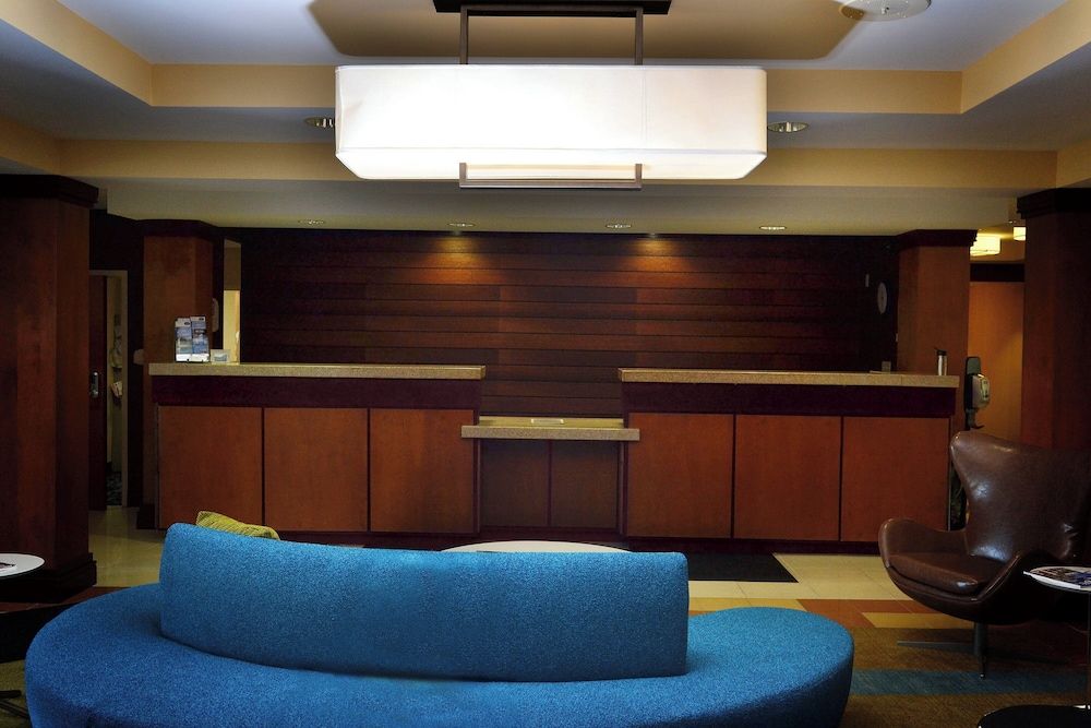 Fairfield Inn & Suites Marriott Effingham 2