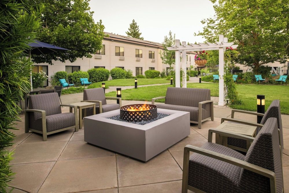Courtyard by Marriott Vacaville 3 stelle a Vacaville