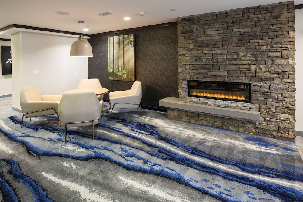 Fairfield Inn & Suites by Marriott Elizabethtown 2