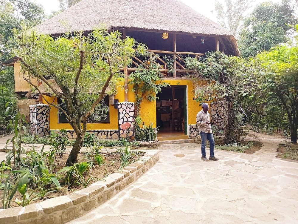Pumba Safari Cottages 2
