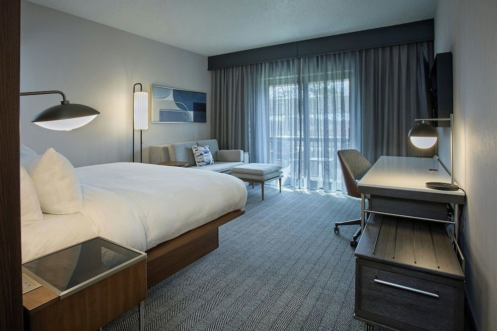 Courtyard by Marriott Wausau 3