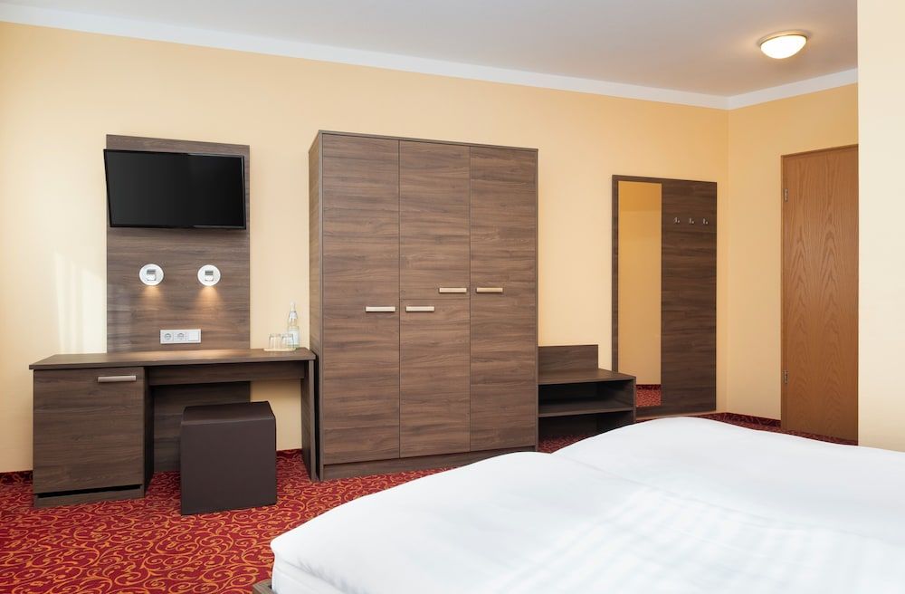 Ates Hotel Lampertheim by Aurum 3