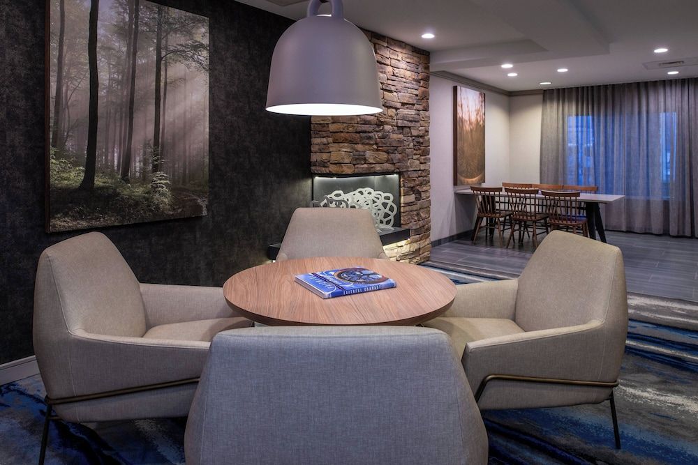 Fairfield Inn & Suites by Marriott High Point/Archdale 3