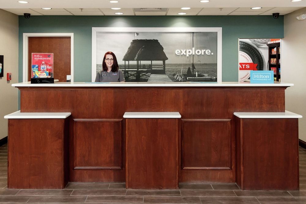 Hampton Inn & Suites Navarre 3
