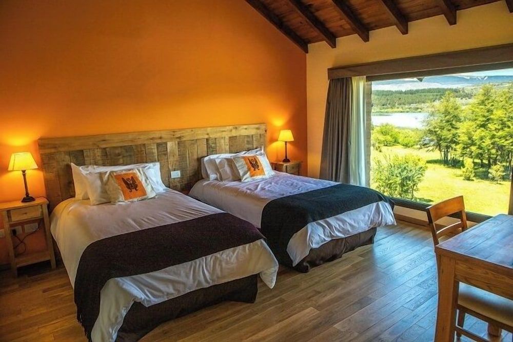 Lago Rosario Lodge 2