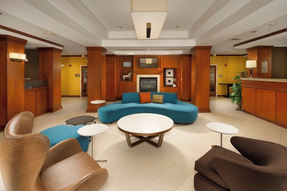 Fairfield Inn & Suites by Marriott Marshall 3 estrellas en Marshall