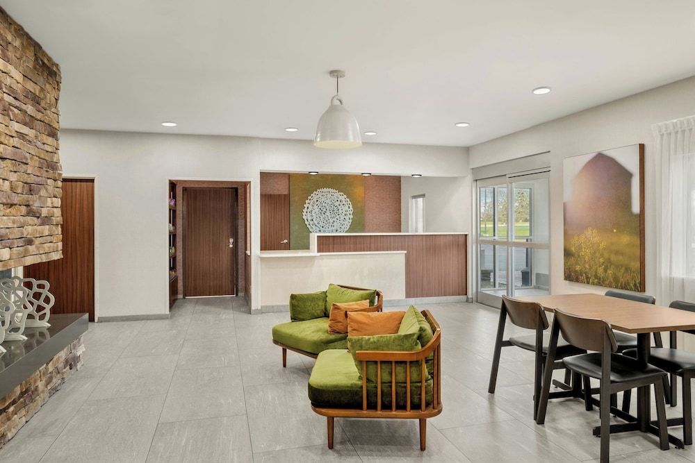 Fairfield by Marriott Mt Pleasant 3