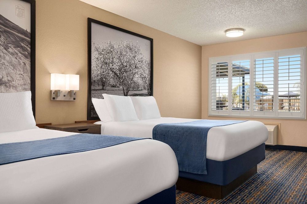 Super 8 by Wyndham Lindsay Olive Tree 2 estrelas em Lindsay