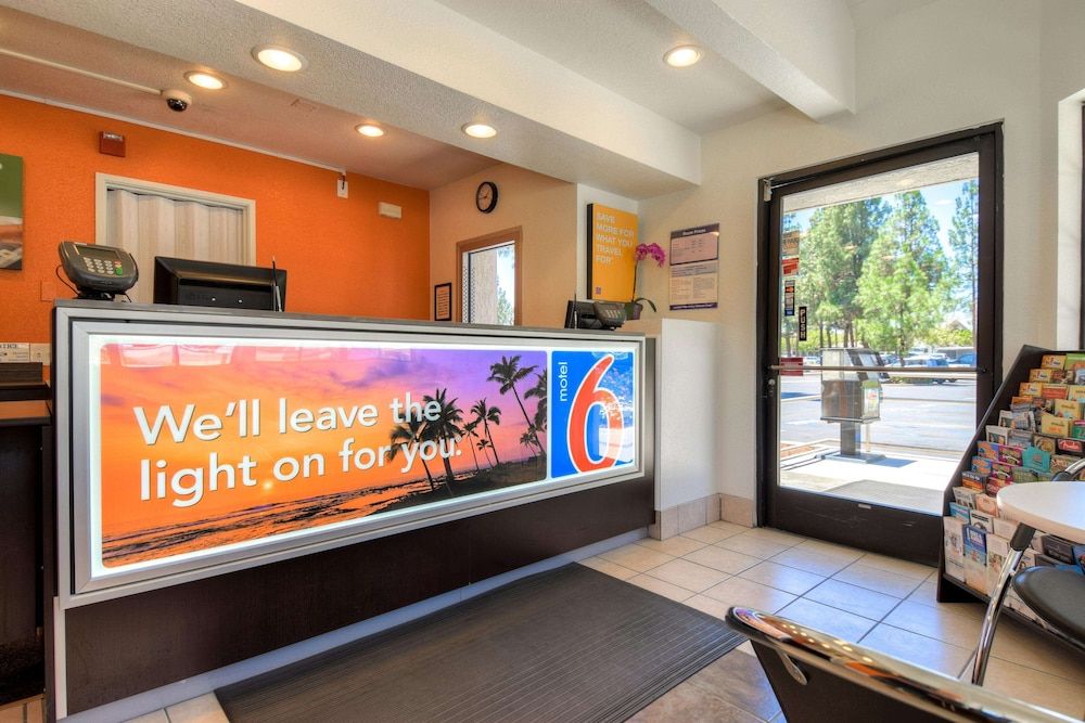 Motel 6 San Dimas, CA - Los Angeles 3