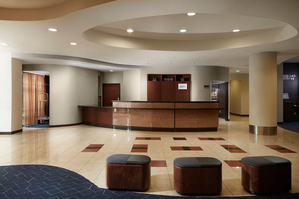 Courtyard by Marriott Winchester 2