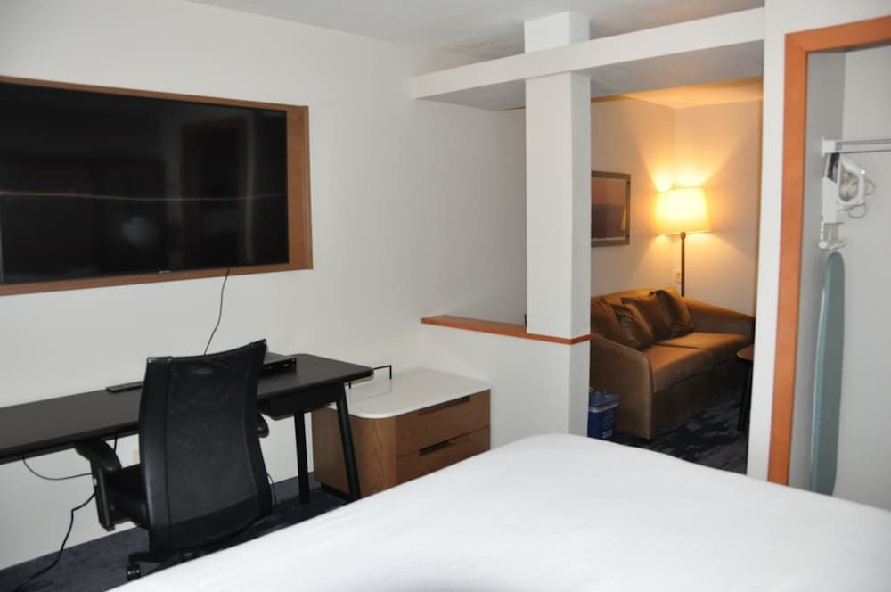 Fairfield Inn & Suites by Marriott Ukiah - Mendocino County 2