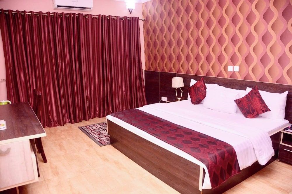 Fawzy Hotel -1 stelle a Ibadan