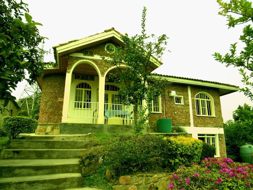 Rebero Kivu Hotel -1 estrellas en Kibuye