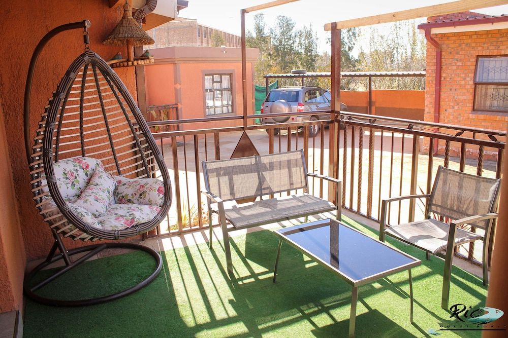 RIO GUEST HOUSE LS 3