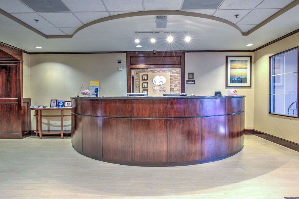 Comfort Suites Tomball Medical Center 2