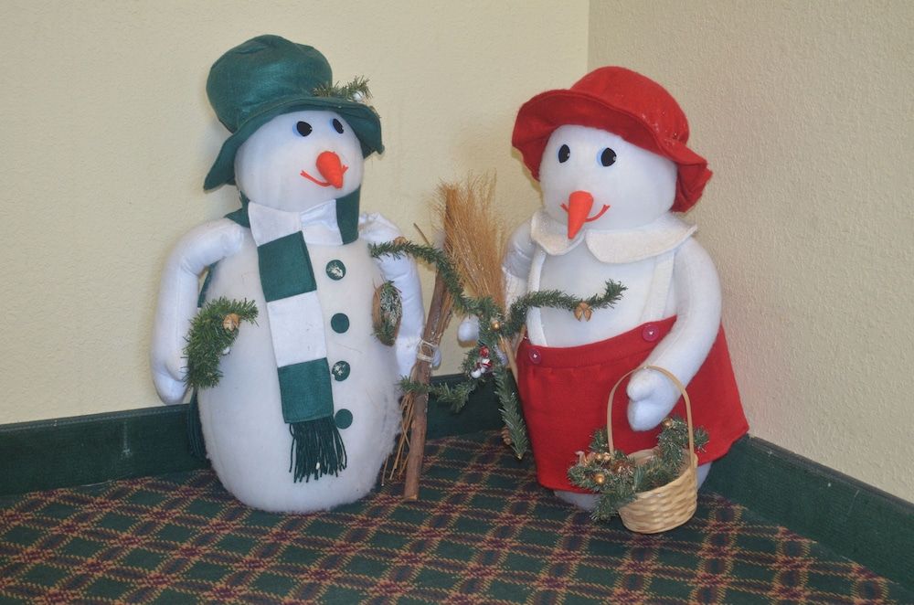 Santas Lodge and Resort 3