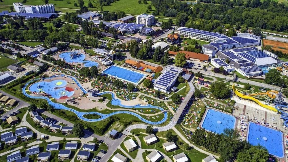 Mediteran Mobile Homes in Terme Catez -1 estrelas em Brežice