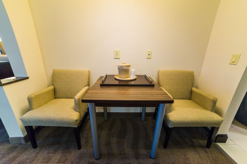Holiday Inn Express Hotel & Suites Rockingham by IHG 3