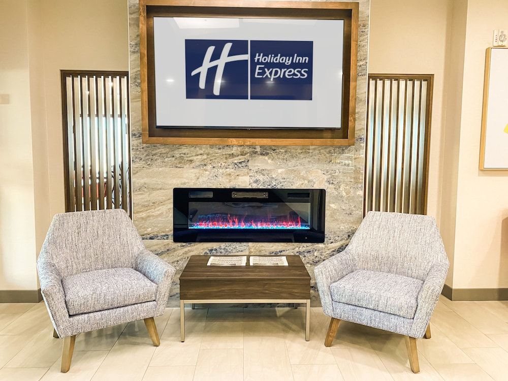 Holiday Inn Express & Suites Frazier Park by IHG 2