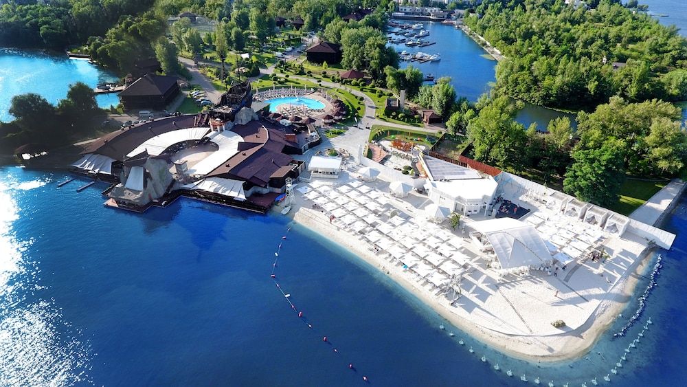 Bartolomeo Best River Resort 4 estrellas en Dnipro