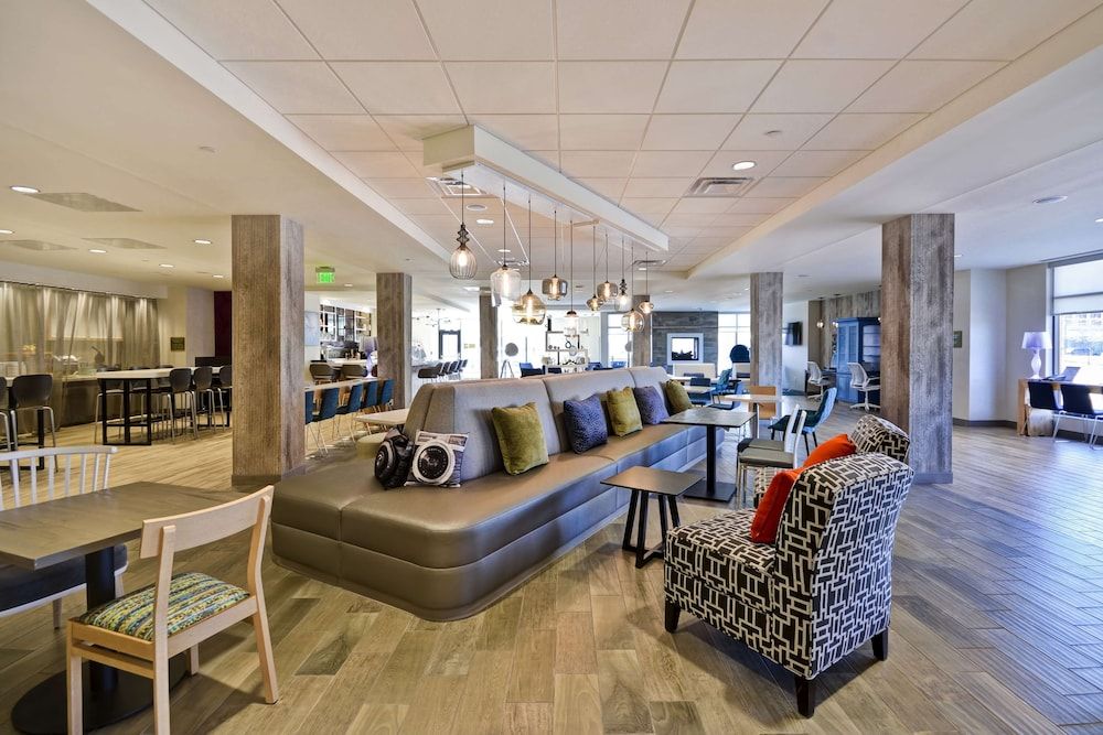 Home2 Suites by Hilton Perrysburg Levis Commons Toledo 2