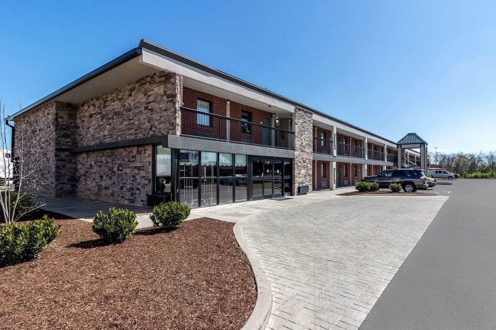 Quality Inn Franklin - Cool Springs Area 2 estrellas en Franklin