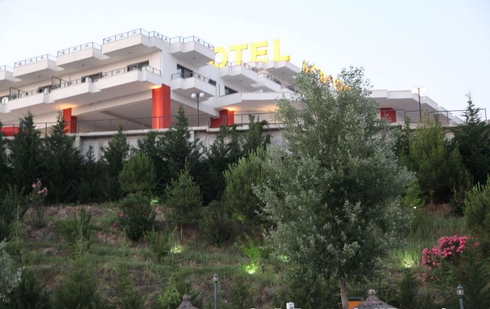 Acropol 4 estrellas en Serres