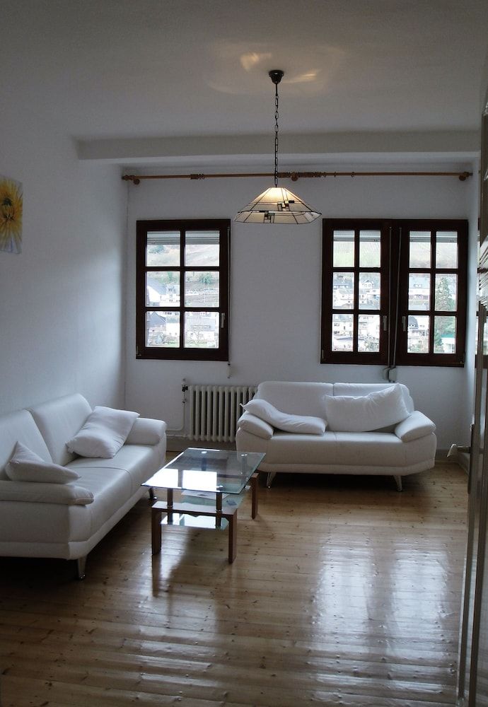 Villa Cella -1 estrellas en Zell