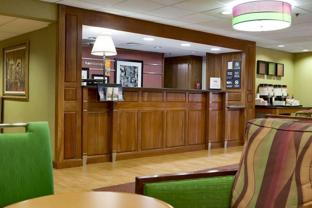 Hampton Inn Harrisonburg - University 3