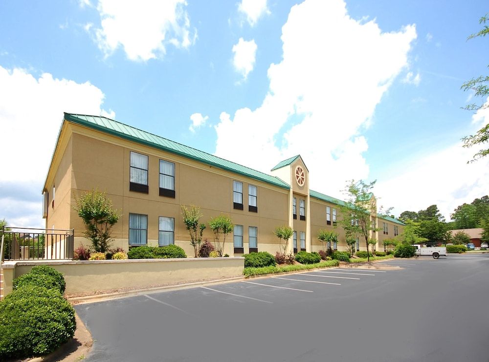 Best Western Plus Edison Inn 3 estrellas en Garner