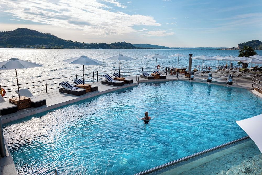 Resort Antico Verbano -1 estrelas em Meina
