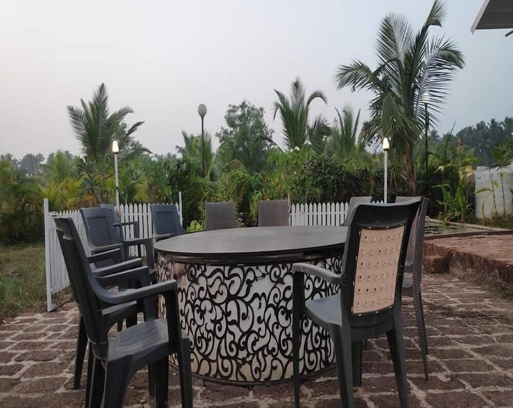 Exotica Beach Retreats Diveagar 3