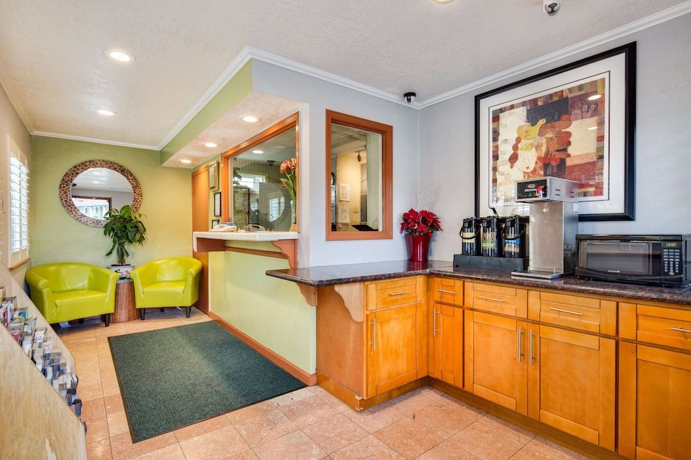 Americas Best Value Inn Richmond San Francisco 2