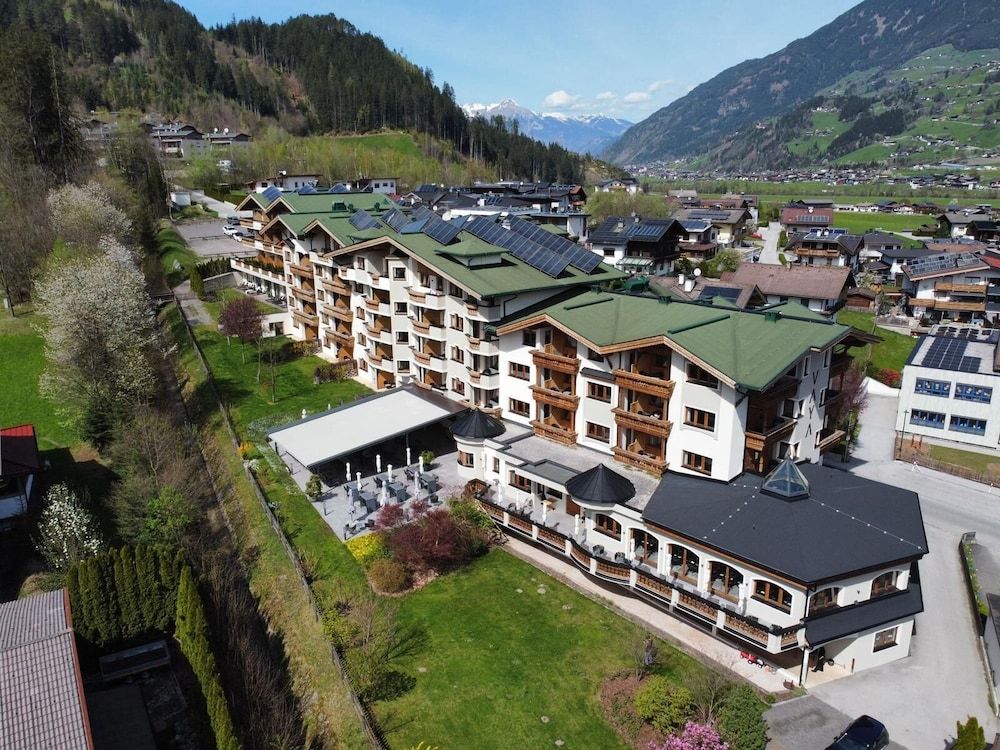 VAYA Zillertal 4 estrellas en Aschau