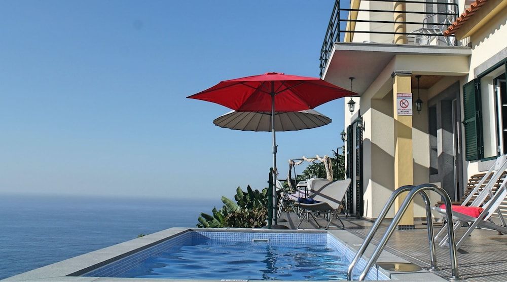 Casa Jardim Mar by Our Madeira -1 estrellas en Ponta do Sol