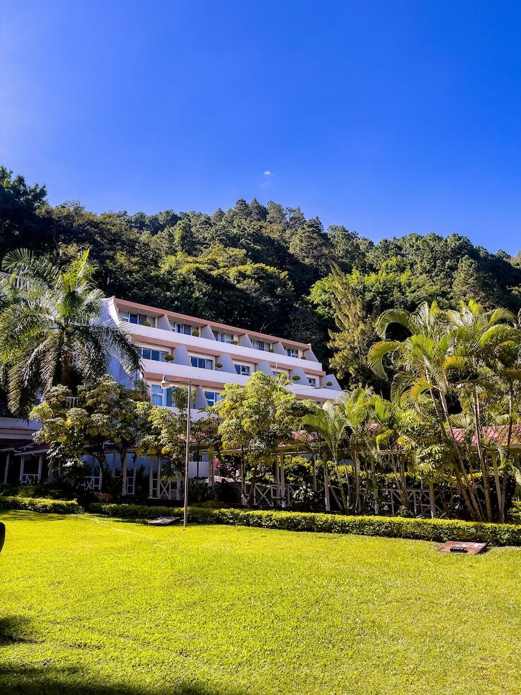 Hotel El Gran Chortí 4 estrellas en Esquipulas