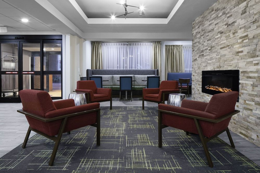 Hampton Inn by Hilton Concord/Bow 3