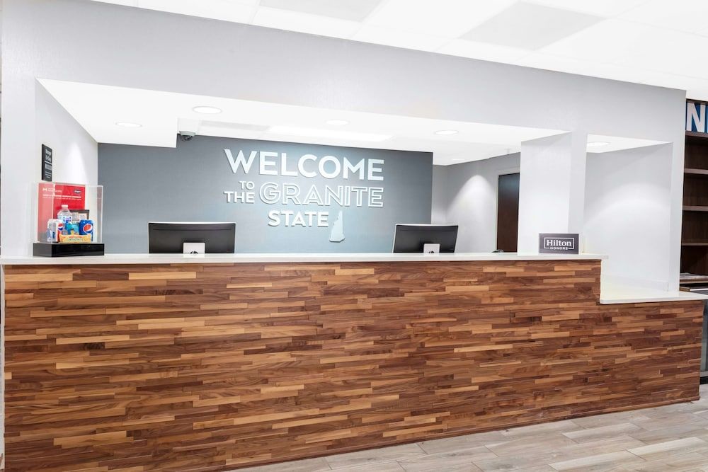Hampton Inn by Hilton Concord/Bow 2