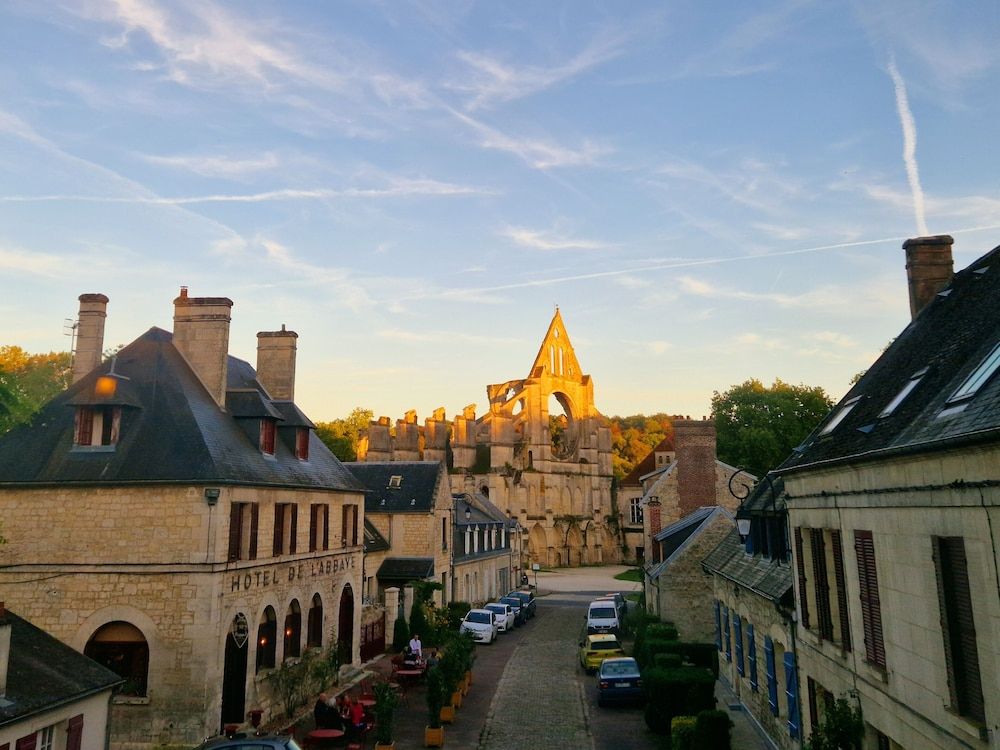 Hotel De L'Abbaye 3 estrellas en Longpont