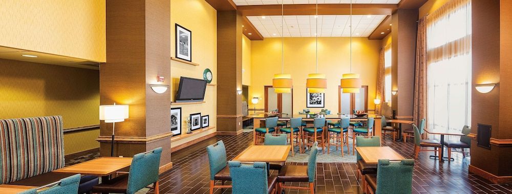 Hampton Inn & Suites Chesapeake-Square Mall 3 estrellas en Chesapeake