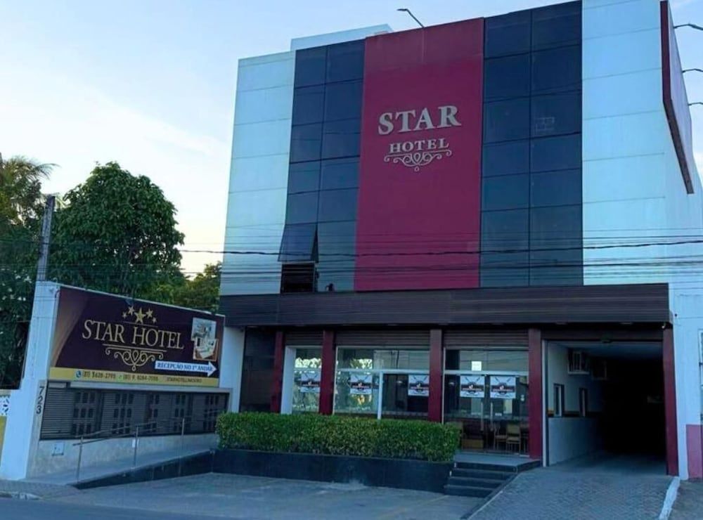 Star Hotel -1 estrellas en Limoeiro