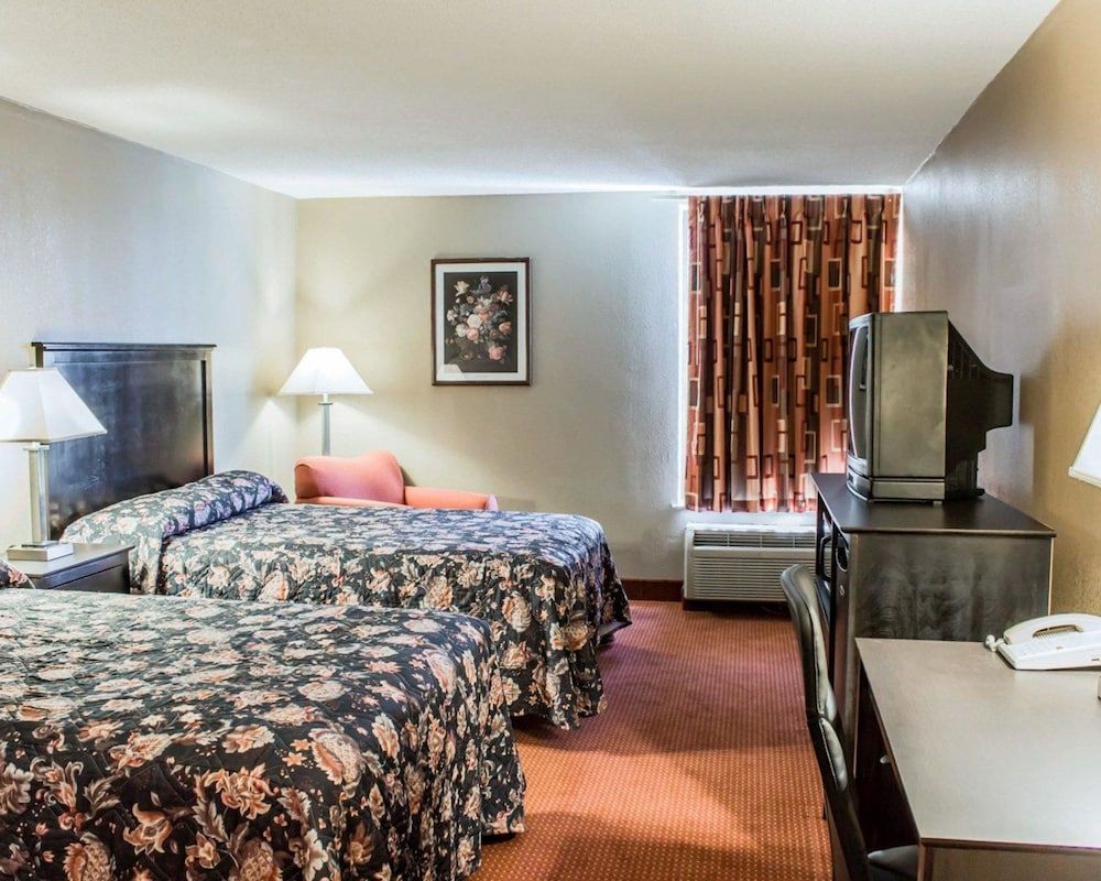 Econo Lodge Burlington I-40 3