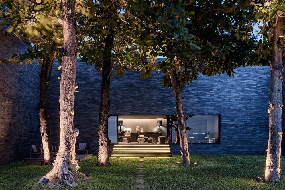 The Secret Pool Villas By The Library 2