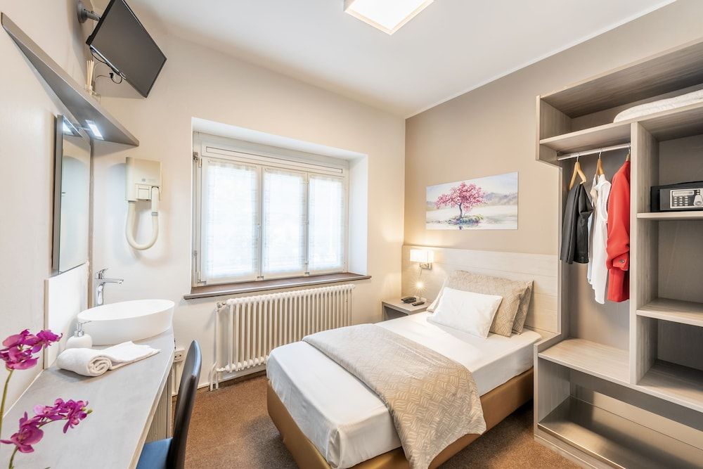 Albergo Svizzero 3